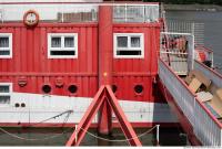 building metal houseboat 0001